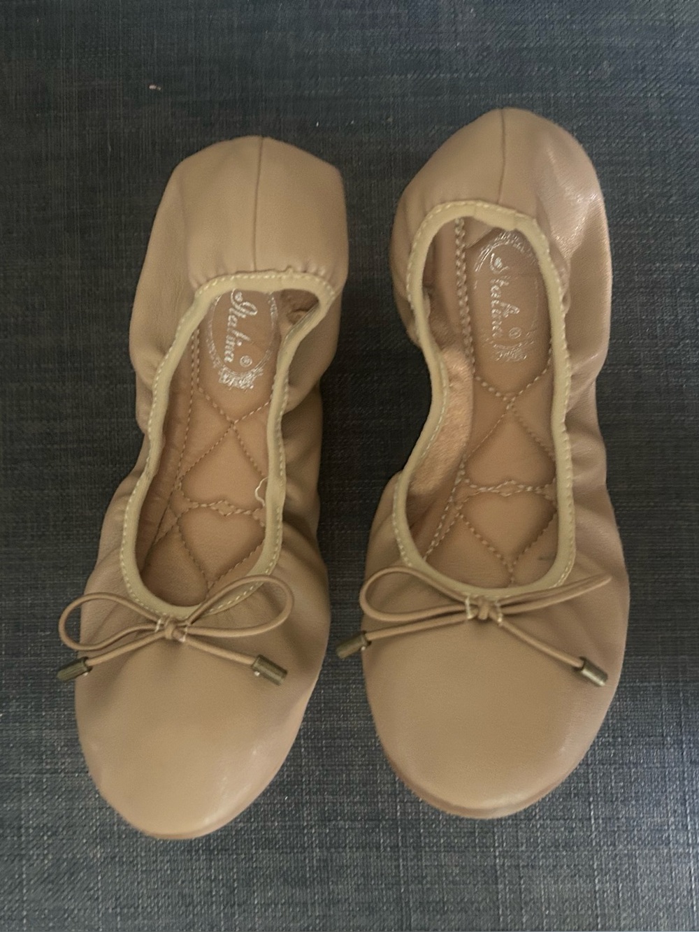 Like New Foldable Ballet Flats